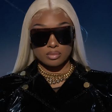 Megan Thee Stallion Shines Bright Like A Diamond W/ BET Awards Set – SOHH.com