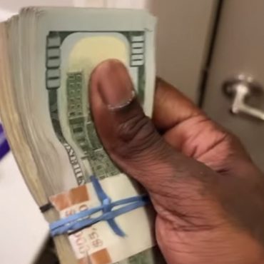 Young Thug Gets ,000 Back From His Maid He Thought He Lost – SOHH.com