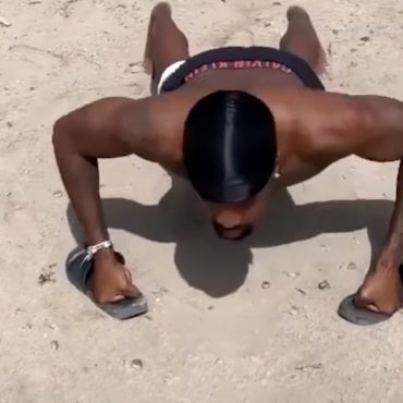 Safaree Uses His Nike Slides To Do Beach Push-Ups – SOHH.com