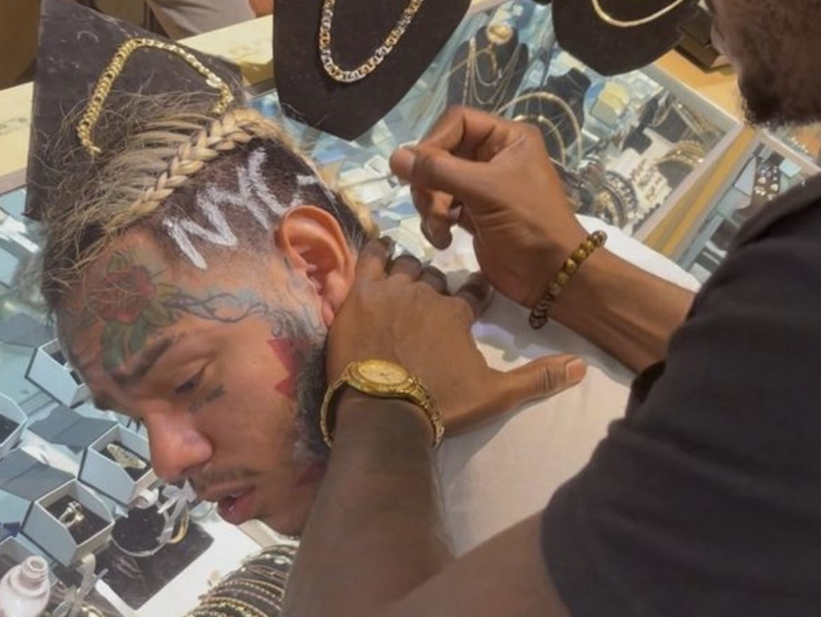 Tekashi 6ix9ine + Blueface Have The Most Cringe Beef Happening Right Now – SOHH.com