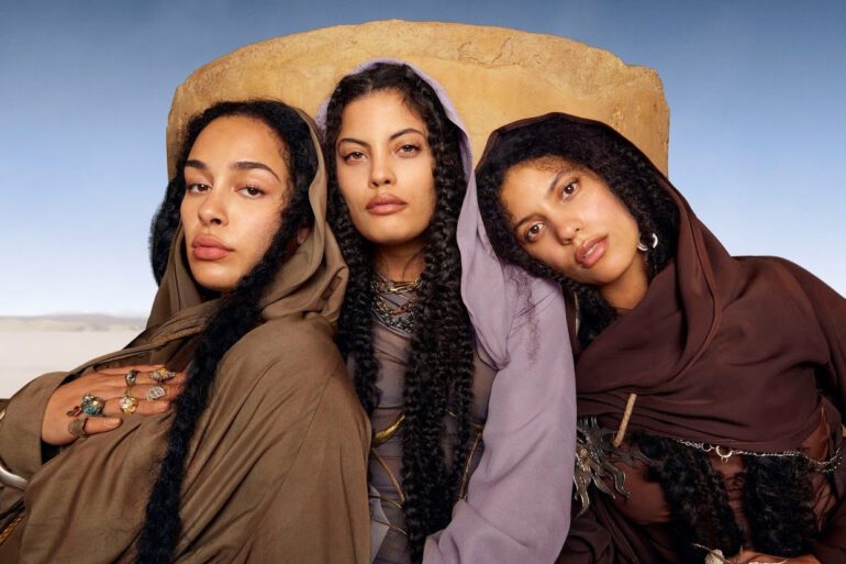 Ibeyi & Jorja Smith Duet On “Lavender And Red Roses” Single