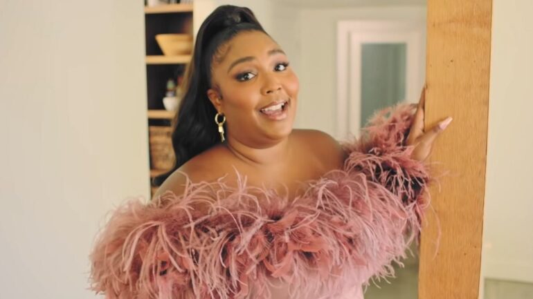 Lizzo Establishes ,000 Music Scholarship