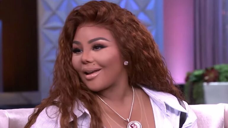 Lil’ Kim’s Biopic Memoir “The Queen Bee” Nears Release
