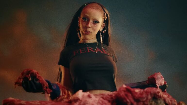 Doja Cat Headlines Victoria’s Secret Tour Despite Fan Backlash