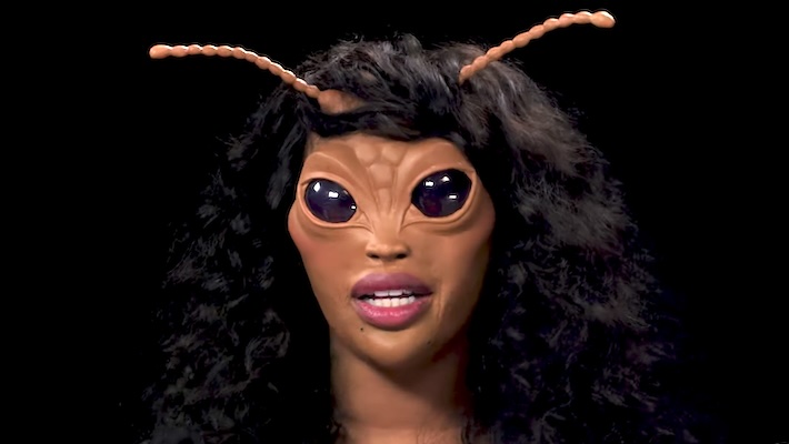 SZA’s ‘Lana’ Cover Turns Her Into A Shimmering Alien Bug