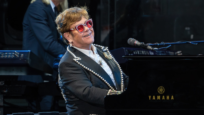 Elton John Makes A Rihanna Joke About His Eyesight Issues