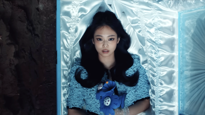 Jennie & Dominic Fike’s ‘Love Hangover’ Video: Love Kills