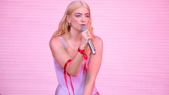 Lorde Feels A Disconnect From Her ‘Solar Power’ Persona
