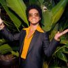 Bruno Mars Jokes About Gambling Debt Post-Blackpink