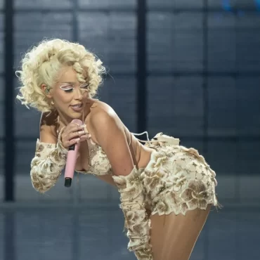 Doja Cat Posts Backshots As Thanks To Korea That Will Go Down In History