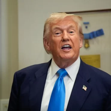 Trump Administration Offers K Incentive for Immigrants to Leave U.S.