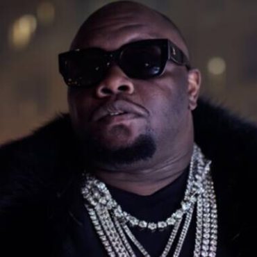 A Holiday Anthem with Heart: “Whispering to Santa” Steals the Show at Pop Vinci’s Listening Party